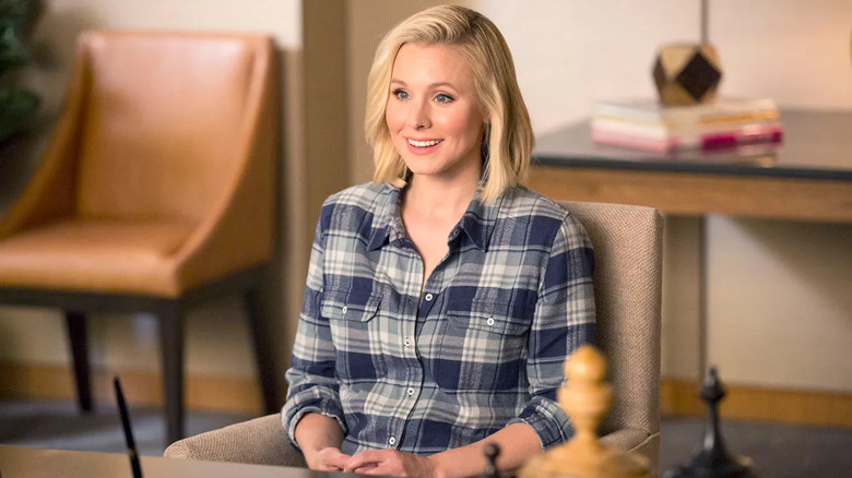 Eleanor Shellstrop being welcomed to "The Good Place" (2016-2020_