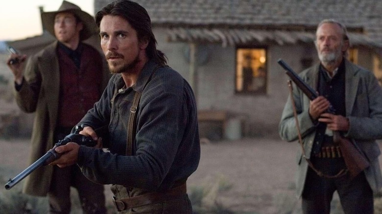 Dan Evans preparing for a rumble in 3:10 to Yuma (2007)