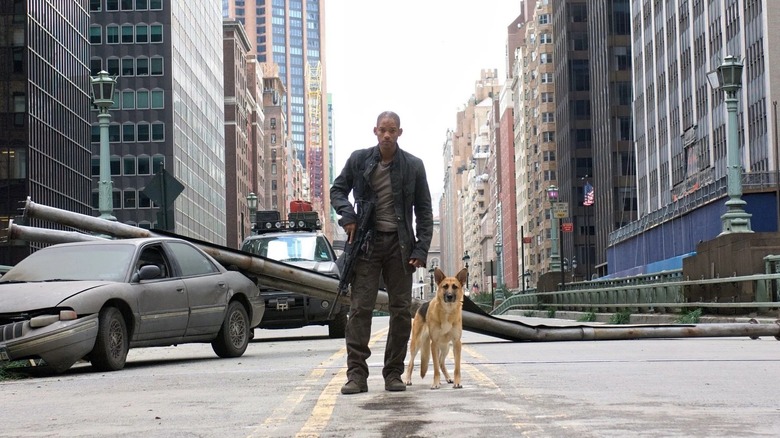 Robert Neville preparing to face an undead foe in I Am Legend (2007)