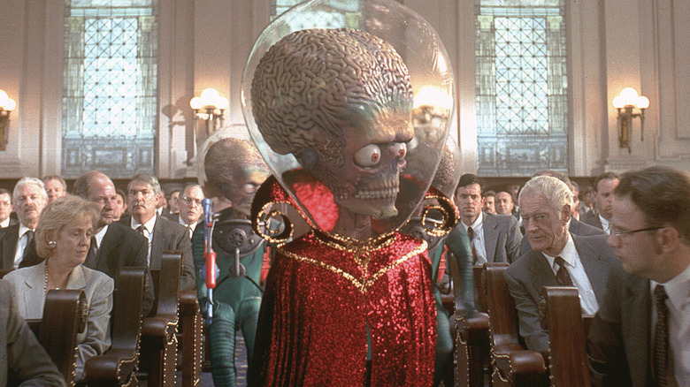 A Martian preparing to speak to Earthlings in Mars Attacks! (1996)