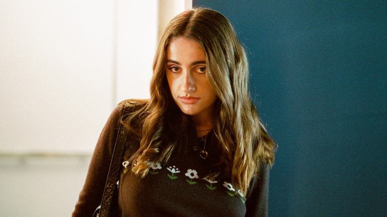 Leia posing for the camera in The Idol