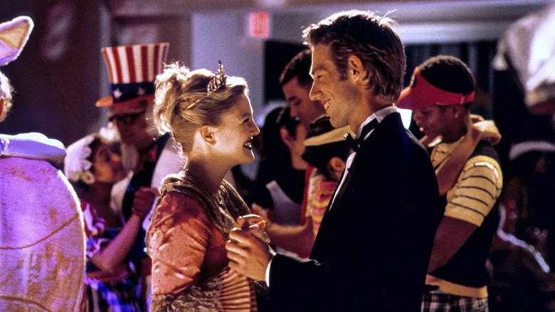 Josie and Mr. Coulson dancing together at the prom in Never Been Kissed