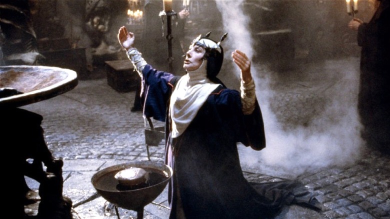 Queen Bavmorda performing spell in Willow (1988)