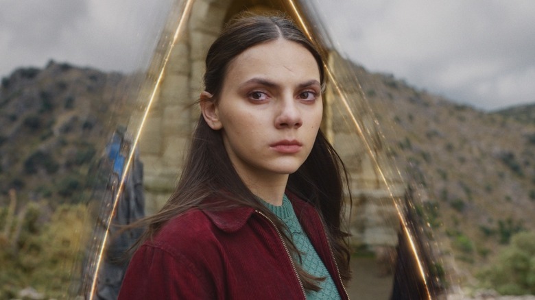 Lyra Belacqua crying in His Dark Materials