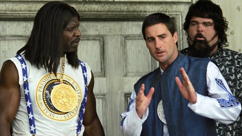 Joe Bauers advising the president in Idiocracy