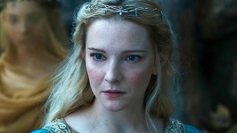 Galadriel wearing a tiara in The Rings of Power