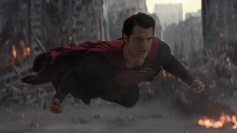 Superman flying in to fight General Zod in Man of Steel (2013)