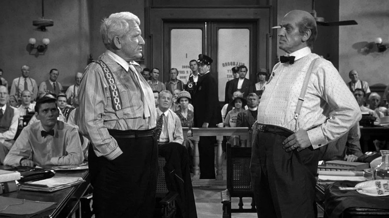 Henry Drummond and Matthew Harrison Brady in court in Inherit the Wind (1960)