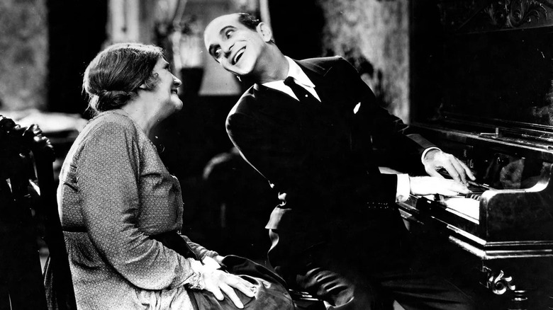 Jakie performing a tune on the piano in "The Jazz Singer" (1927)
