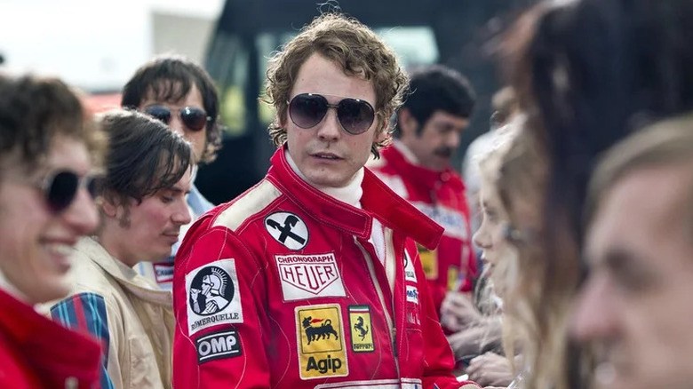 Niki Lauda wearing his racing livery in Rush