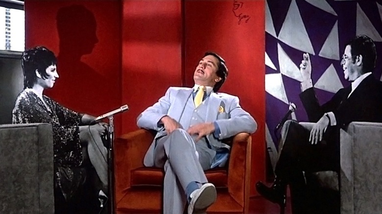 Robert Pupkin conducting an "interview" in The King of Comedy (1982)