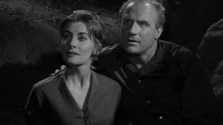 Alicia and Corry looking up on The Twilight Zone