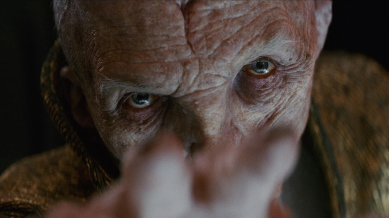 Snoke reaching out with the Force in Star Wars: The Last Jedi