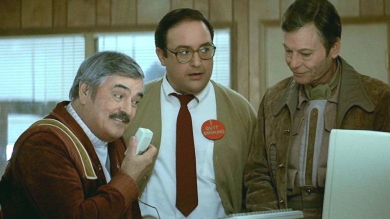 Scotty incorrectly using a computer mouse in "Star Trek IV: The Voyage Home"