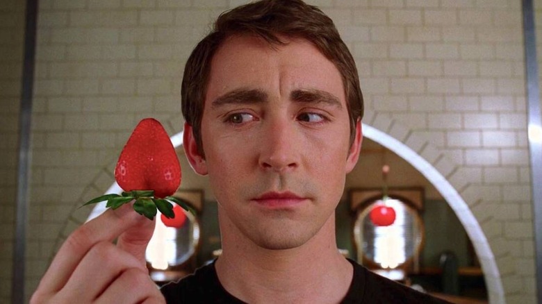 Ned staring at a strawberry on Pushing Daisies