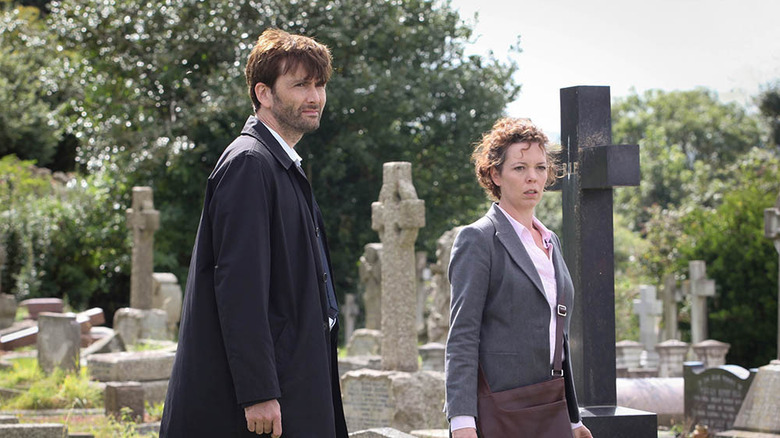 Hardy and Miller in a cemetery on Broadchurch