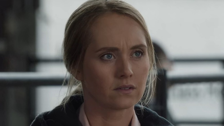 Amy looking concerned on "Heartland" (2007-present)