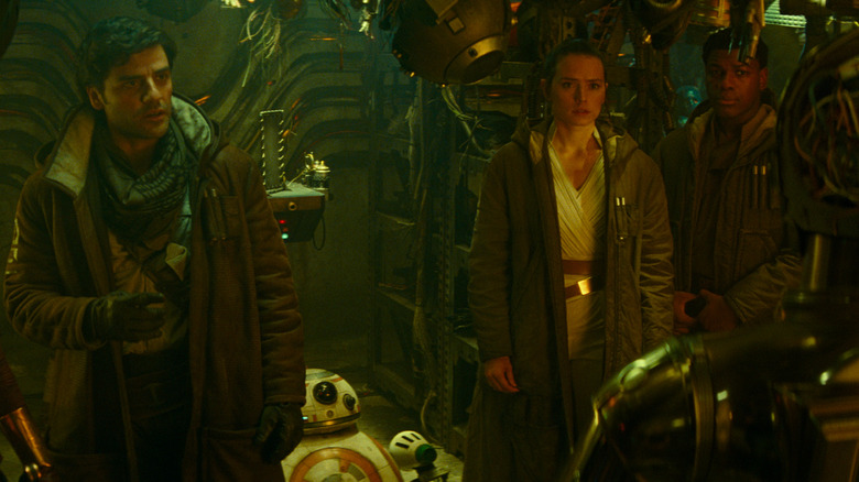 Star Wars: The Rise of Skywalker's leads bidding farewell to C-3PO (2019)