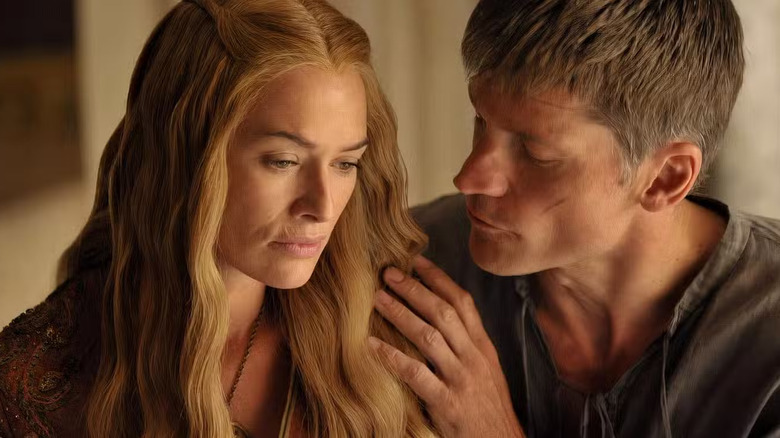 Jaime touching Cersei's shoulders on Game of Thrones