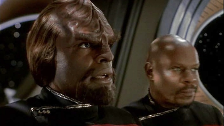 Work and Sisko watch events unfold on "Star Trek: Deep Space Nine" (1991-1998)