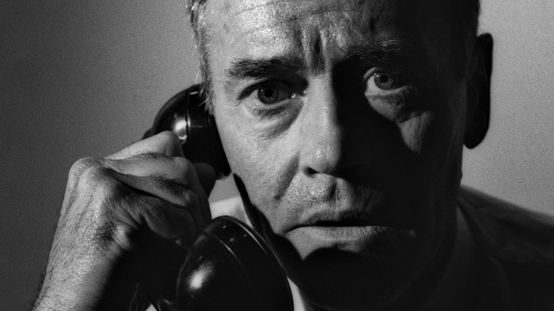 A distraught President of the United States on the phone in Fail Safe (1964)