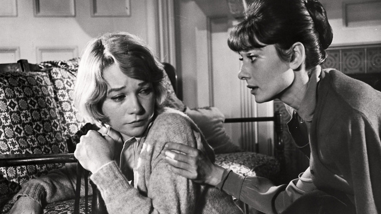 Martha Dobie being comforted by Karen Wright in The Children's Hour (1961)