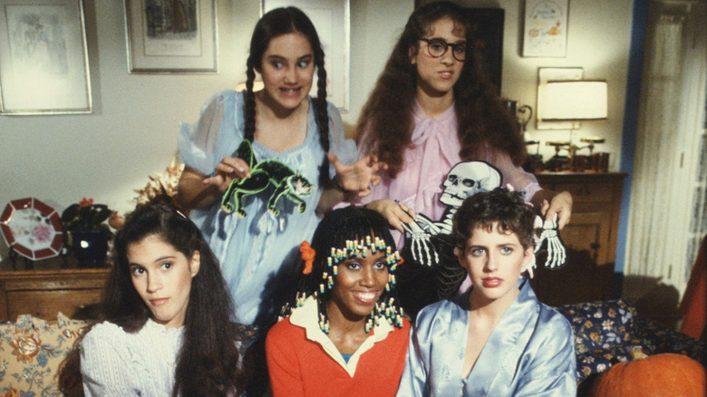 Muffy throws a Halloween-centered sleepover in "Square Pegs"