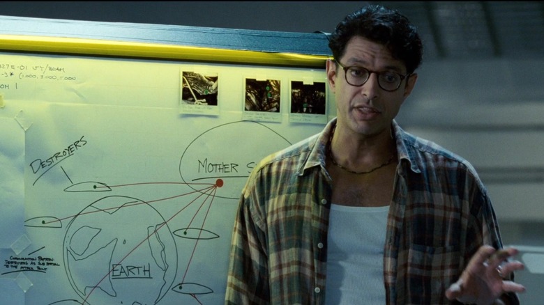 David Levinson explains his plan in "Independence Day" (1996)