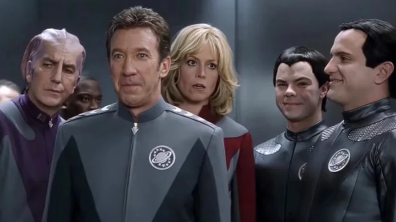 Thermians smiling at the ship crew in Galaxy Quest (1999)