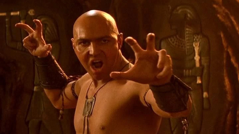 Imhotep holding out his hands in "The Mummy"