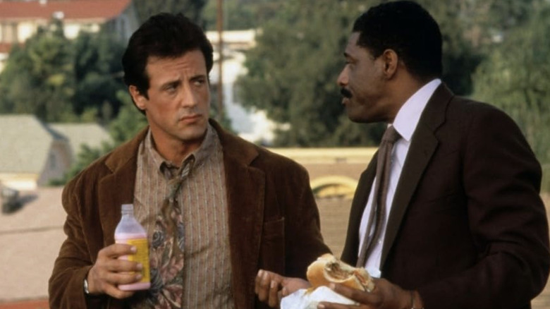 Joe and Tony eating lunch on car in Stop! Or My Mom Will Shoot(1991)