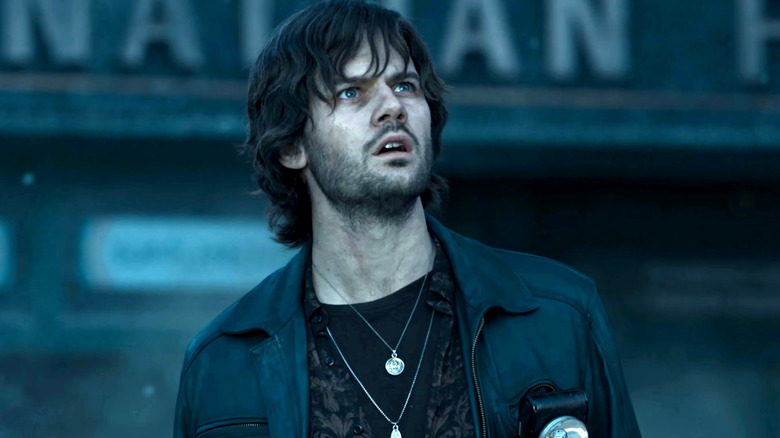 James Sunderland stares in confusion in "Return to Silent HIll"