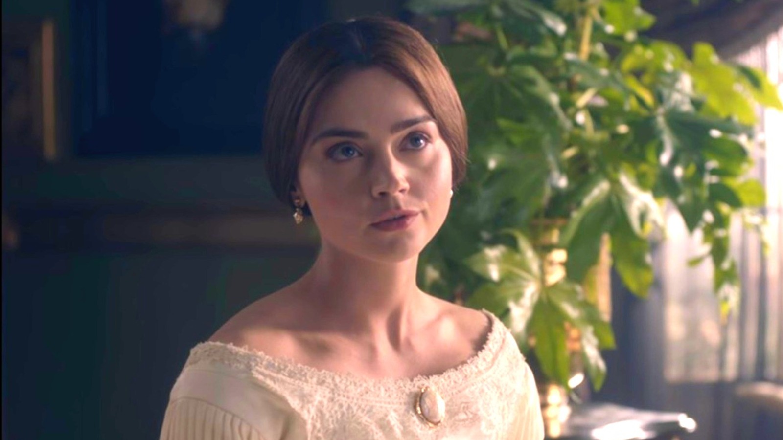 A British Historical Drama Series On Netflix Is Perfect For The Crown Fans