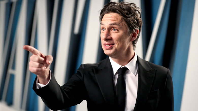 Zach Braff pointing