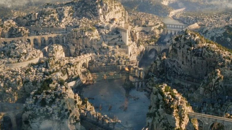 Overhead shot of Númenor