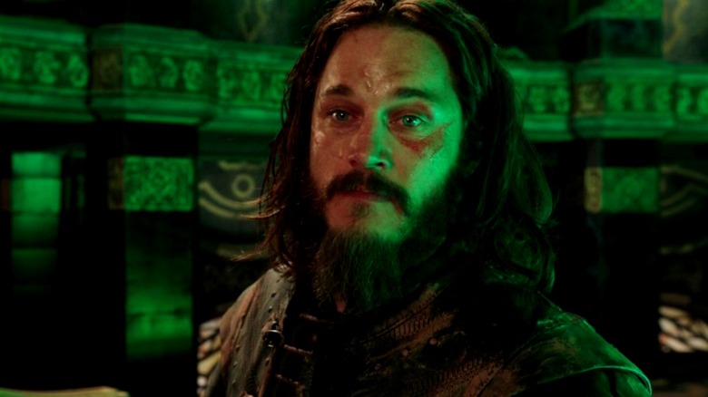 Anduin Lothar looks stunned in Warcraft (2016)