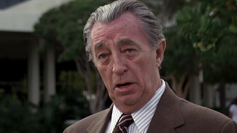 Robert Mitchum speaks