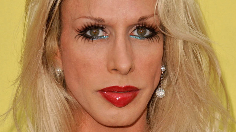 Alexis Arquette posing