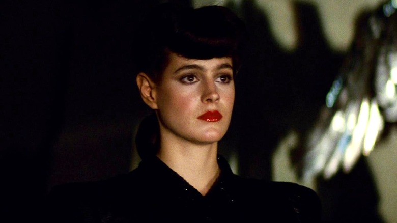 Replicant Rachael dressed in black