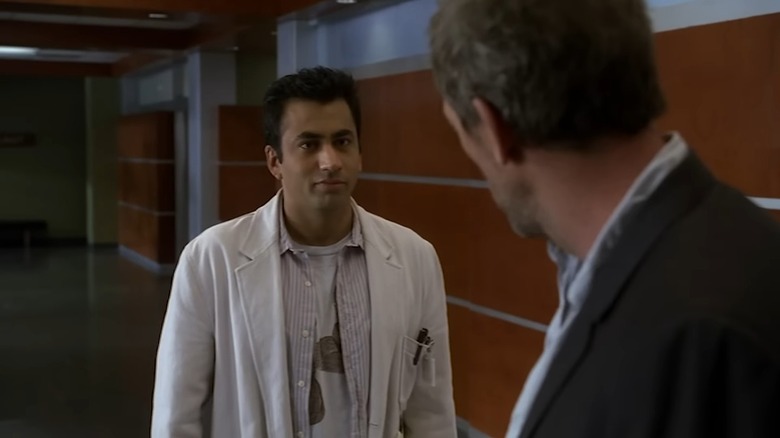 Kutner wearing his white coat on House, M.D.