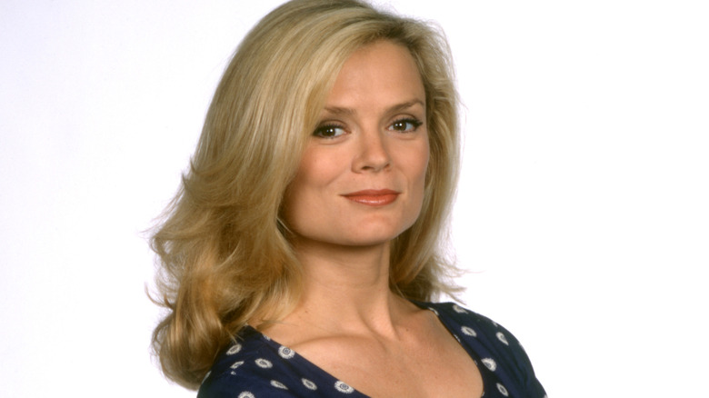 Romy Walthall posing