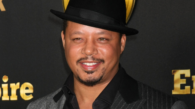 Terrence Howard poses for photo