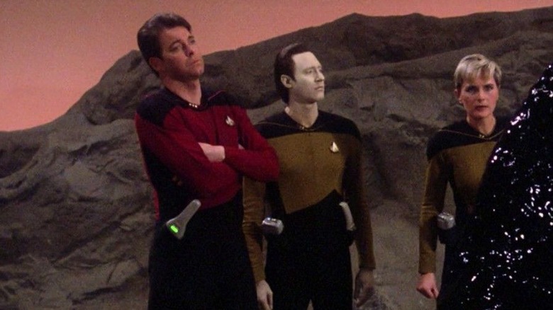 Tasha Yar lying dead