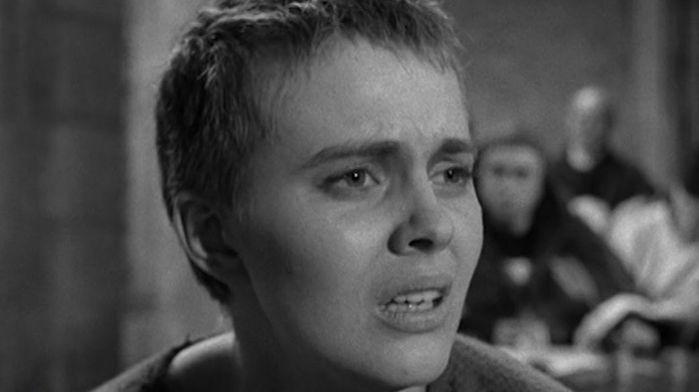 Jean Seberg grimacing