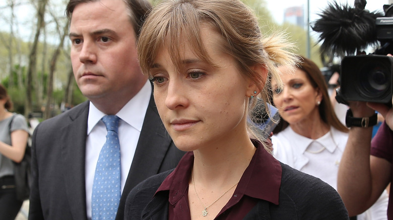 Allison Mack leaving a courthouse