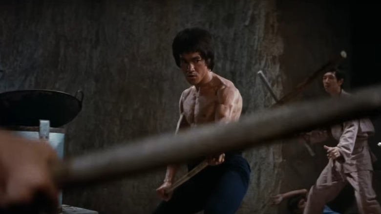 Bruce Lee fighting