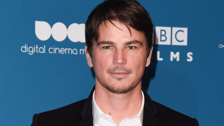 Josh Hartnett on the red carpet