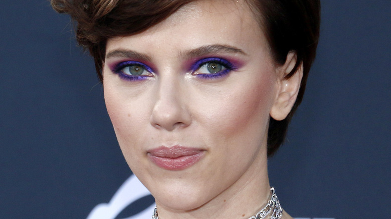 Scarlett Johansson smiling at Infinity War premiere