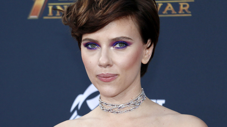 Scarlett Johansson smiling at Infinity War premiere