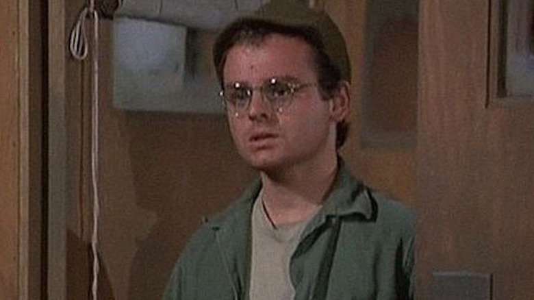 Gary Burghoff wears glasses
